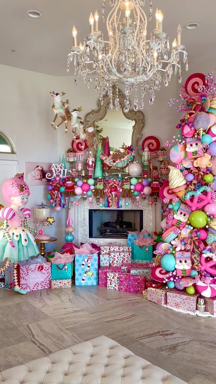 33 Christmas Party Decor Ideas to Bring the Holiday Magic 22 Candy-themed Christmas tree and mantel decorations in pink and teal colors.