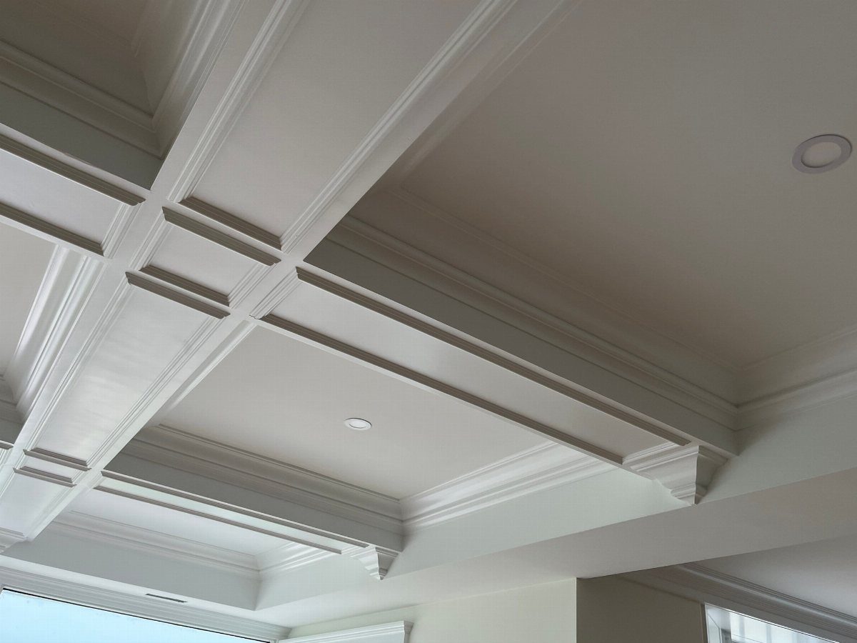 11 Dining Room Tray Ceiling Ideas with Photos 6 White tray ceiling with tiered crown molding and recessed lighting in a bright room